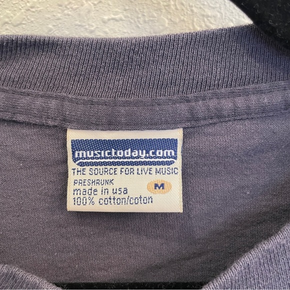 Vintage Dave Matthew’s Band t-shirt - Picture 4 of 5